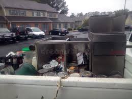 Best Carpet Removal and Disposal  in Manana, HI