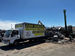 Retail Junk Removal in Mahinahina, HI